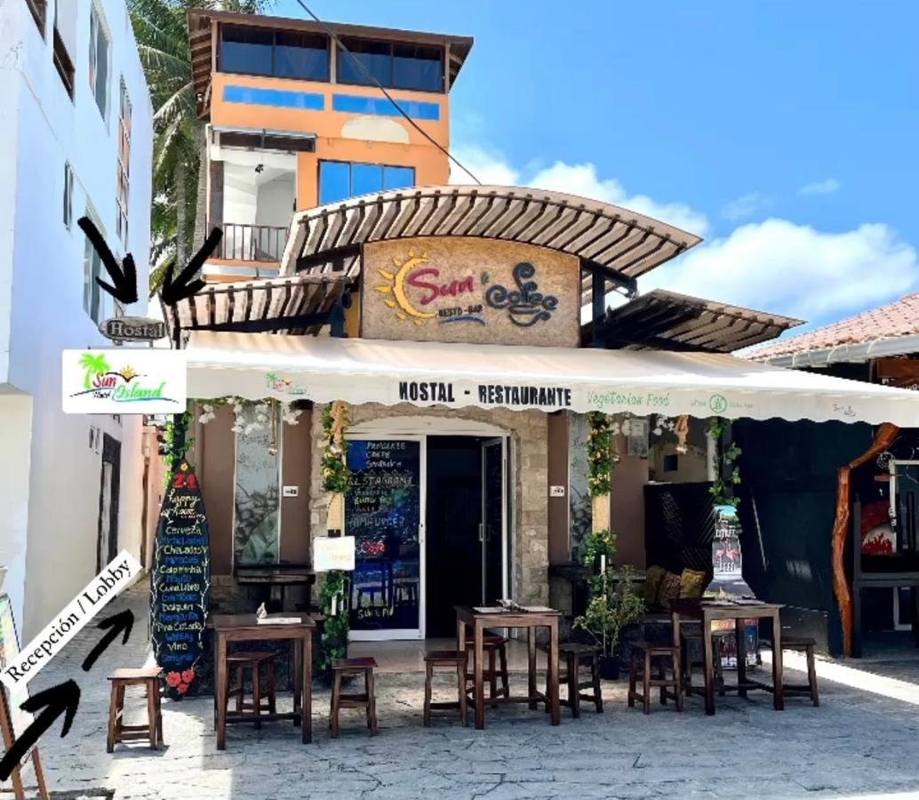 Sun Island Otel Puerto Villamil Dış mekan fotoğraf