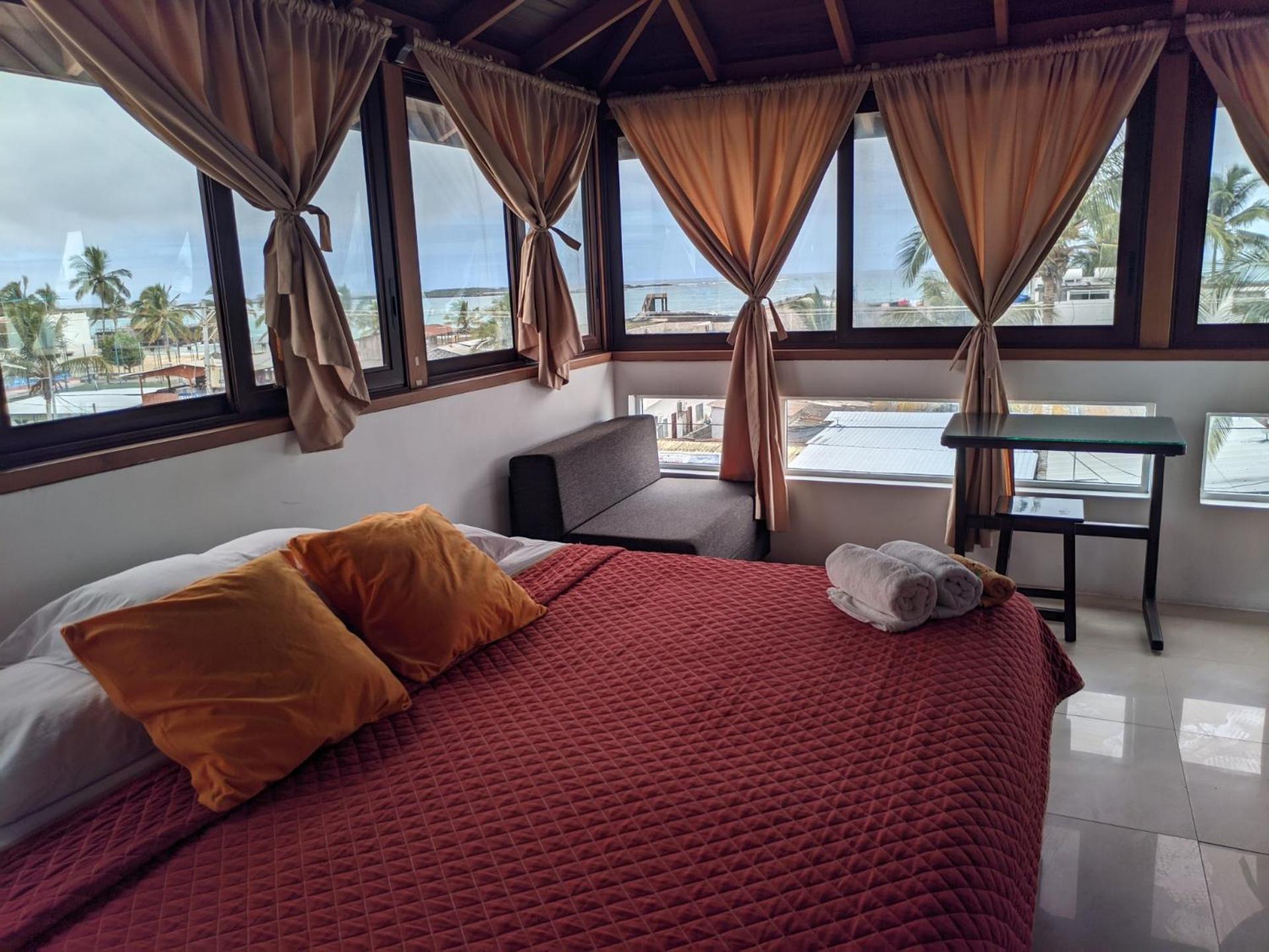 Sun Island Otel Puerto Villamil Dış mekan fotoğraf