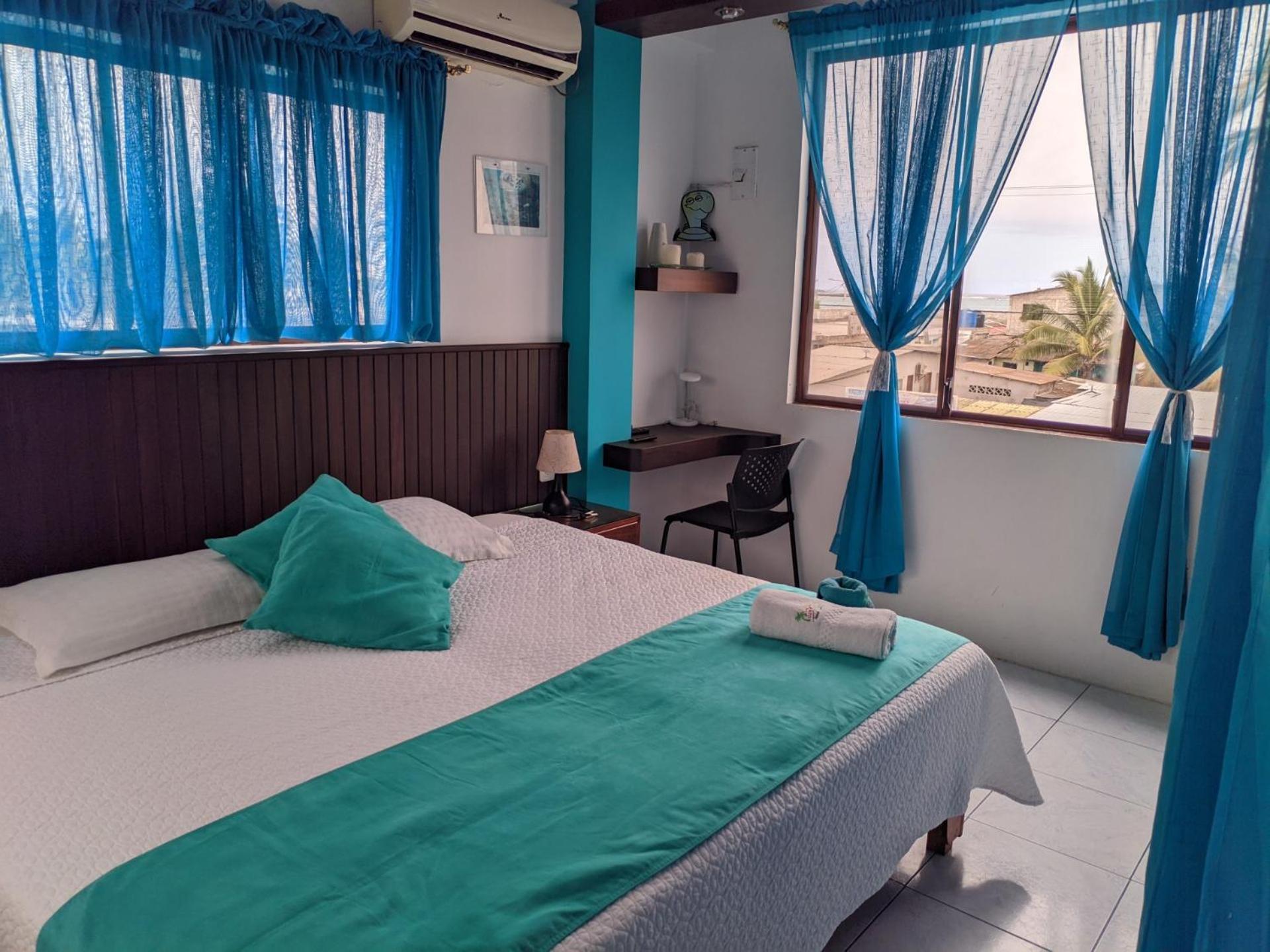 Sun Island Otel Puerto Villamil Dış mekan fotoğraf