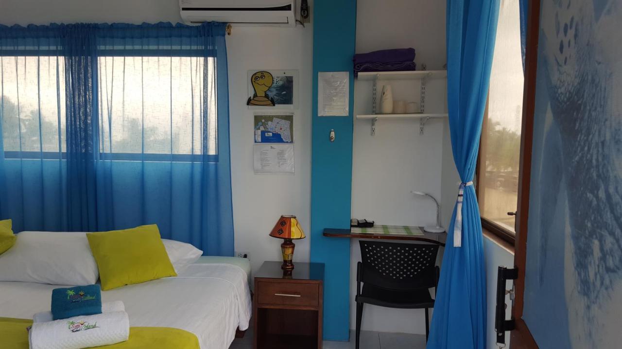 Sun Island Otel Puerto Villamil Dış mekan fotoğraf